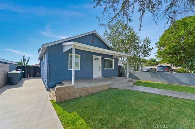 Photo of 231 California St La Habra, CA 90631