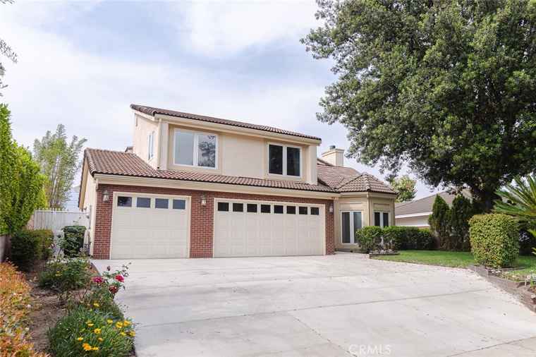 Photo of 49 W La Sierra Dr Arcadia, CA 91007