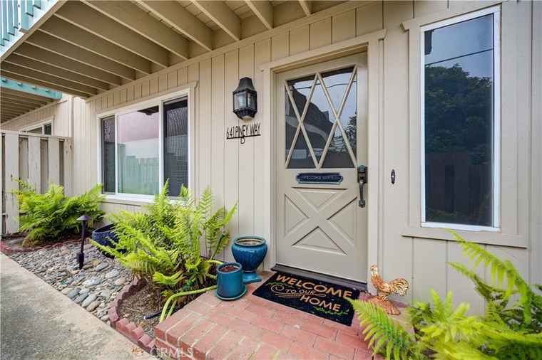 Photo of 641 Piney Way Unit D Morro Bay, CA 93442