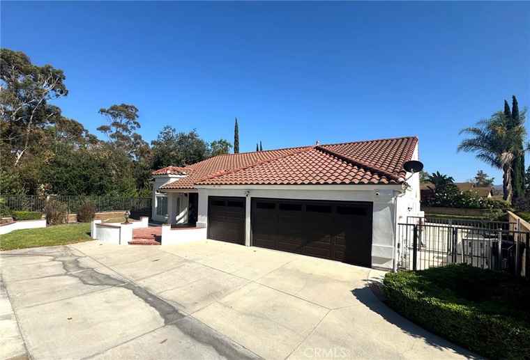Photo of 5560 Feather Grass Ln Yorba Linda, CA 92887