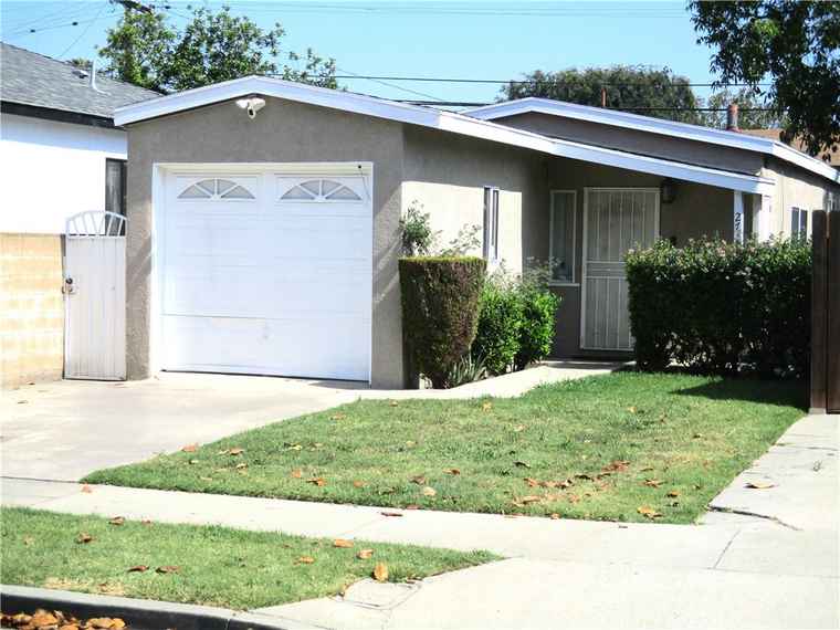 Photo of 2713 E Monroe St Long Beach, CA 90810