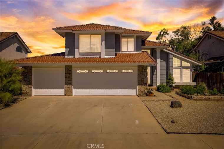 Photo of 39726 Dover Dr Palmdale, CA 93551