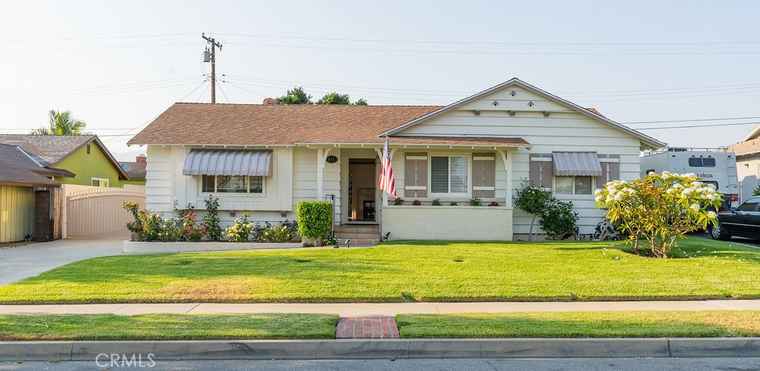 Photo of 343 E Benbow St Covina, CA 91722