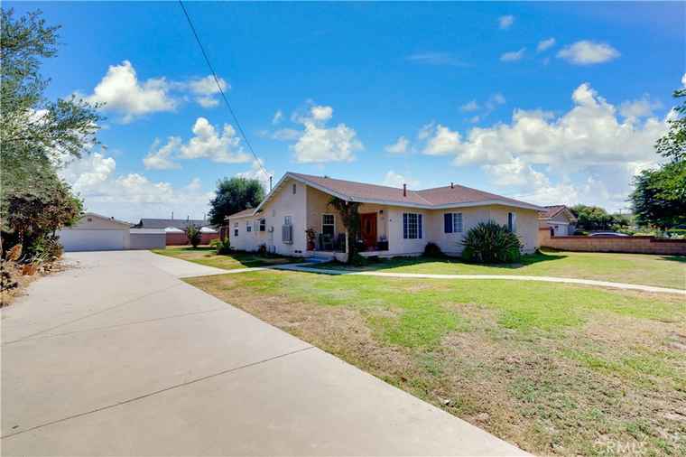 Photo of 13241 Francisquito Ave Baldwin Park, CA 91706