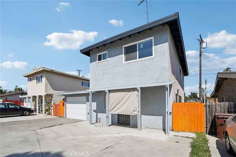 Photo of 11052 1/2 McGirk Ave El Monte, CA 91731