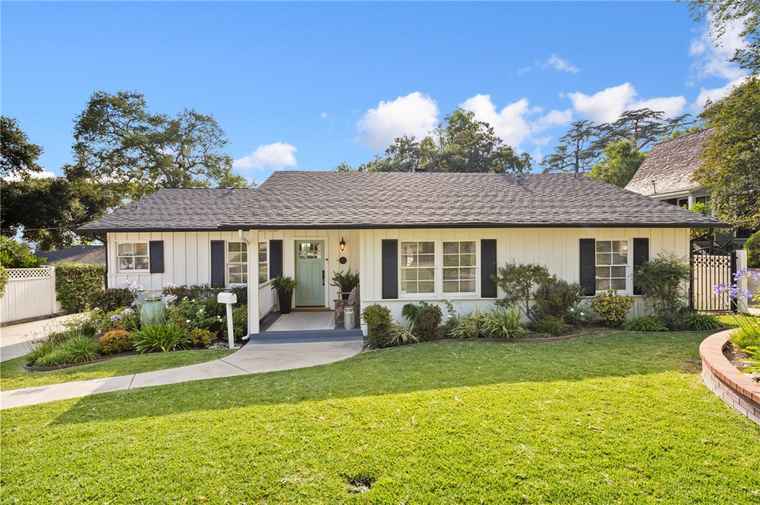 Photo of 365 N Ivy Ave Monrovia, CA 91016
