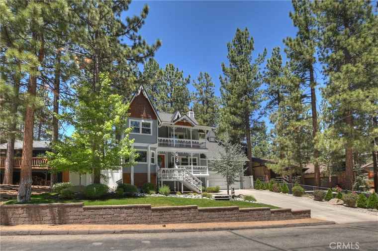 Photo of 457 Woodside Dr Big Bear City, CA 92314