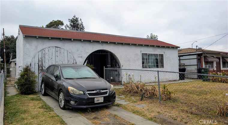 Photo of 1113 W Hellman Ave Alhambra, CA 91803