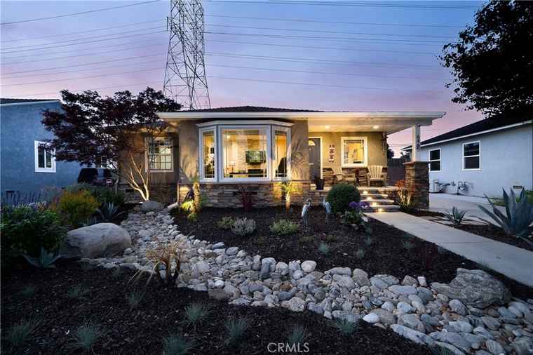 Photo of 6465 Turnergrove Dr Lakewood, CA 90713