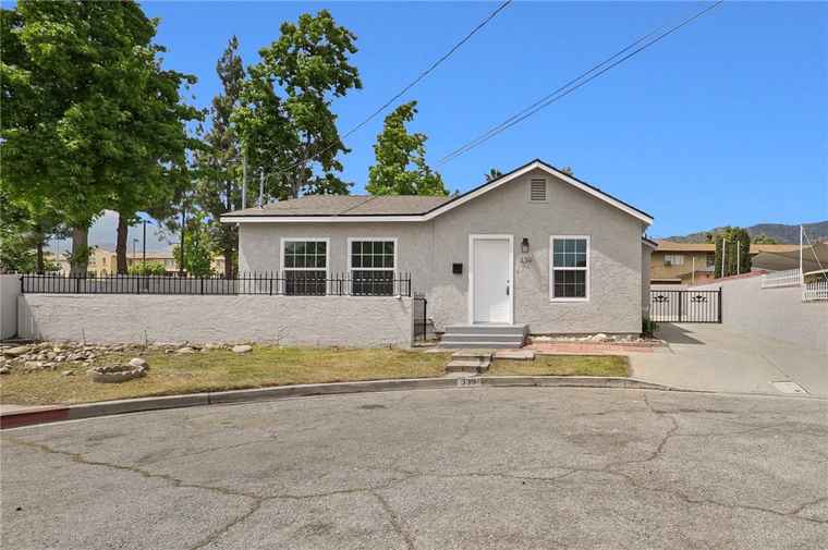 Photo of 339 E 8th St Azusa, CA 91702