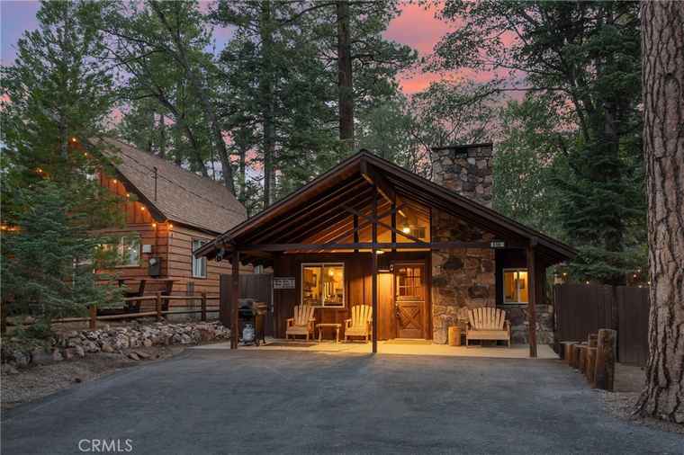Photo of 864 Elm St Big Bear Lake, CA 92315