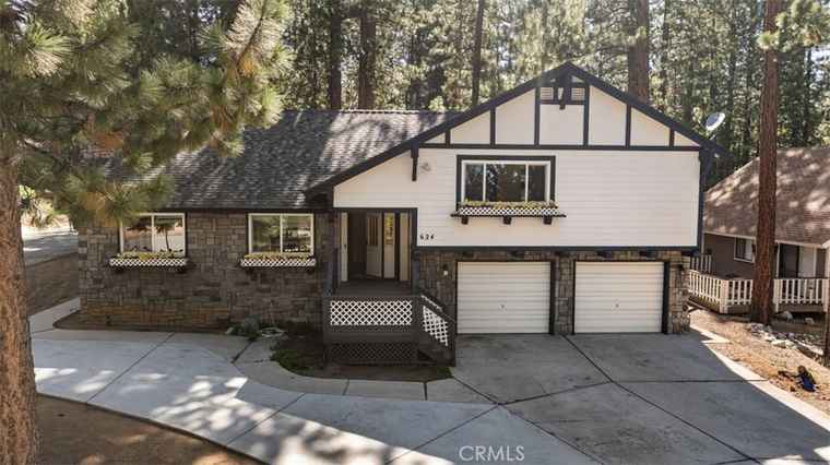 Photo of 624 Vail Ln Big Bear Lake, CA 92315