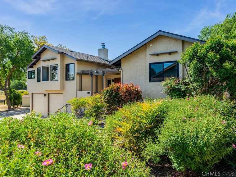Photo of 1771 Union Rd Paso Robles, CA 93446