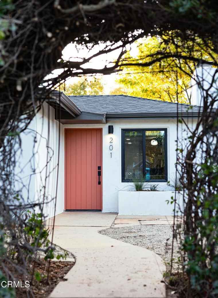 Photo of 201 Fox St Ojai, CA 93023