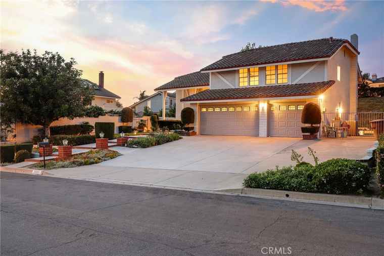 Photo of 20681 Via Amarilla Yorba Linda, CA 92886