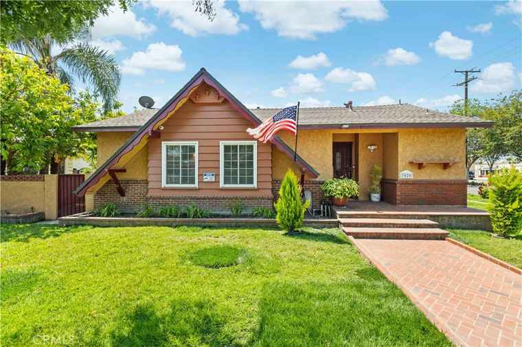 Photo of 7020 El Verano Dr Buena Park, CA 90620