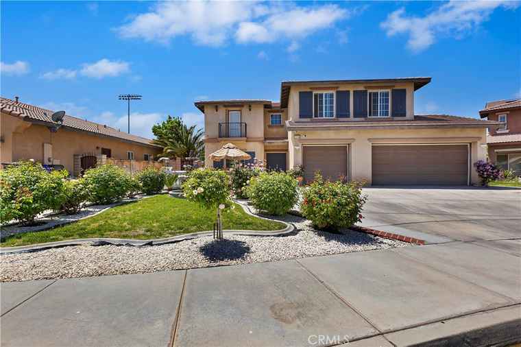 Photo of 13168 Banning St Victorville, CA 92392