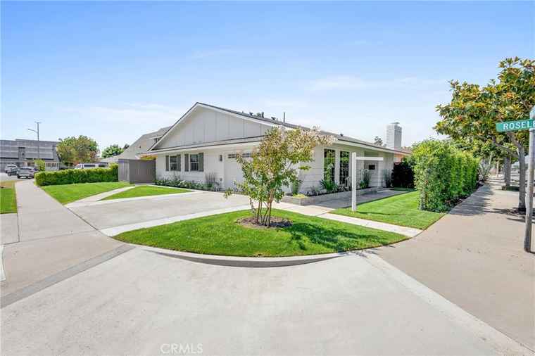 Photo of 14681 Yorba St Tustin, CA 92780