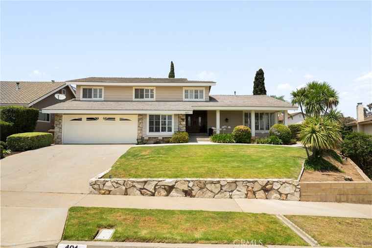 Photo of 401 Marymont Ave Placentia, CA 92870