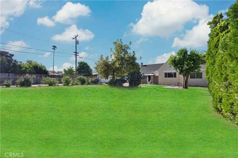 Photo of 9720 Live Oak Ave Temple City, CA 91780