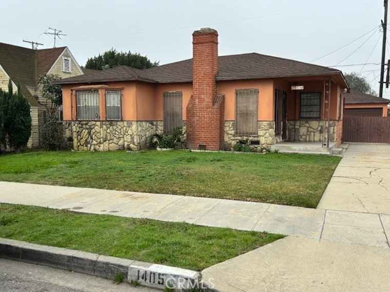 Photo of 1405 N Mcdivitt Ave Compton, CA 90221