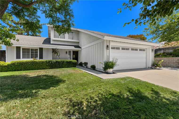 Photo of 42244 Cosmic Dr Temecula, CA 92592