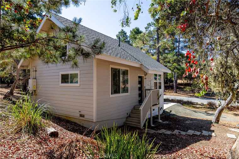 Photo of 2070 Wales Rd Cambria, CA 93428