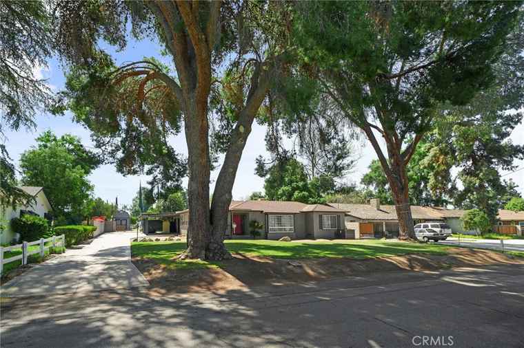 Photo of 7166 Orchard St Riverside, CA 92504