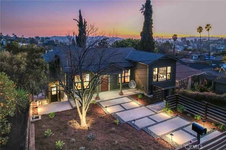 Photo of 6234 Hillandale Dr Los Angeles, CA 90042