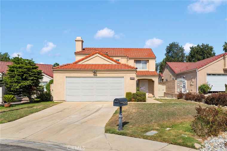 Photo of 1343 Mallorca St Upland, CA 91784