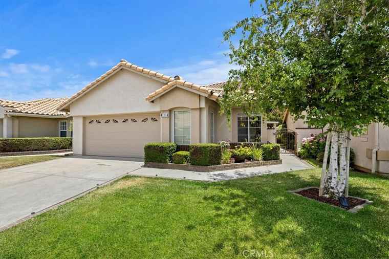 Photo of 1052 Oakland Hills Dr Banning, CA 92220