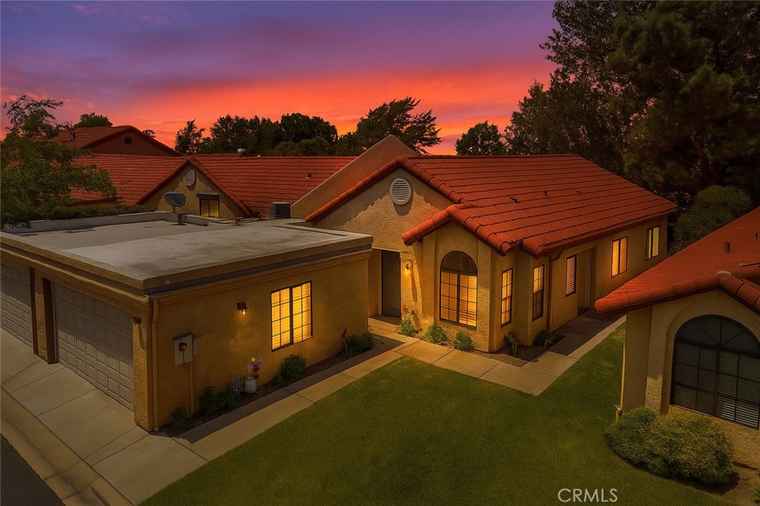Photo of 19128 Cedar Dr Apple Valley, CA 92308