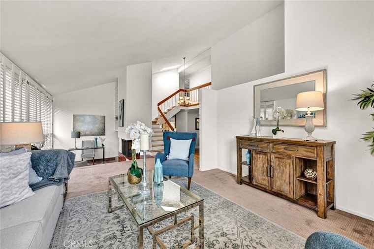 Photo of 14801 Braeburn Rd Tustin, CA 92780
