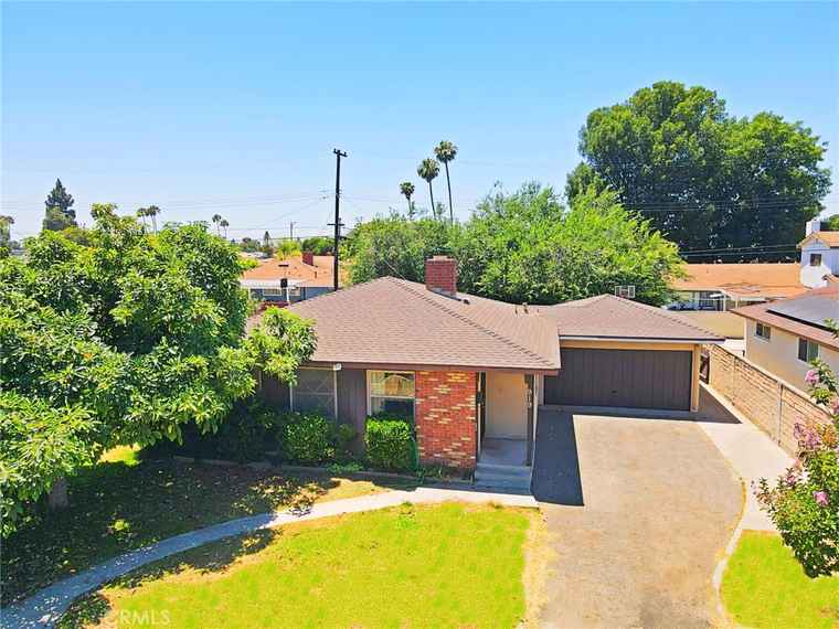 Photo of 919 N Onondaga Ave Anaheim, CA 92801