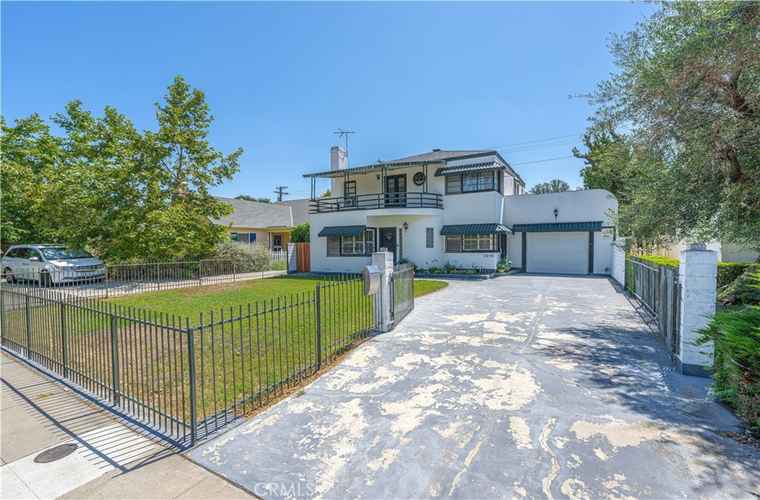 Photo of 2219 N Flower St Santa Ana, CA 92706