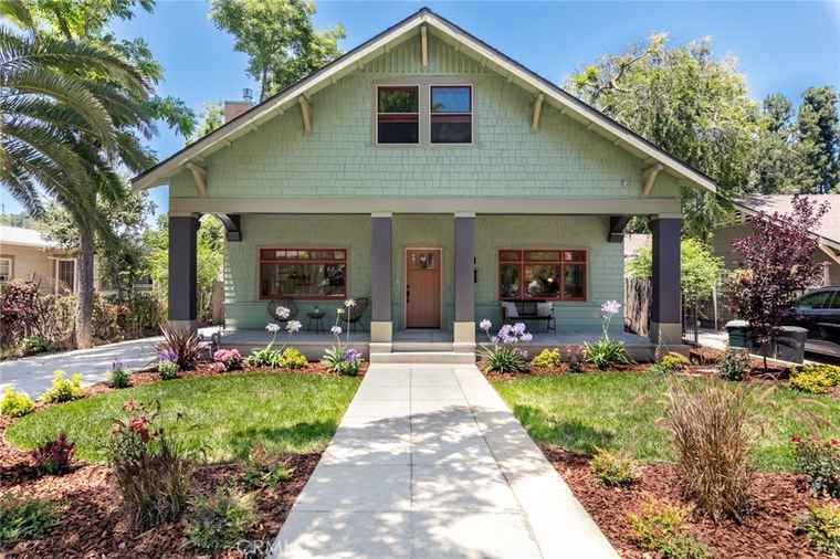 Photo of 1023 Adelaine Ave South Pasadena, CA 91030