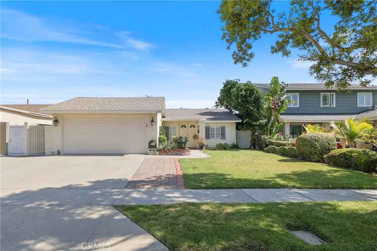 Photo of 11145 Bertha Pl Cerritos, CA 90703