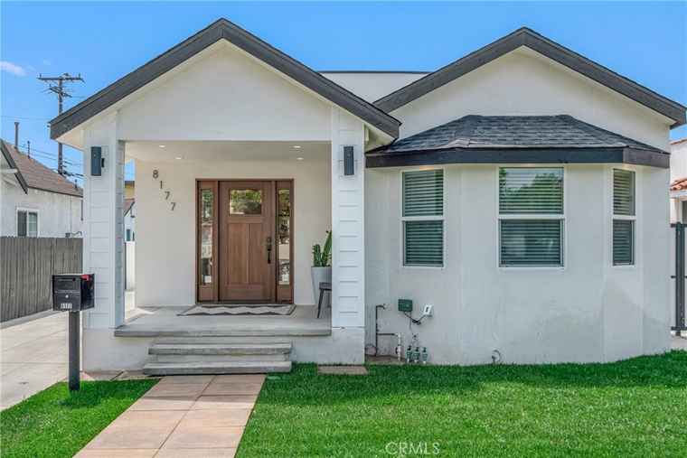 Photo of 8177 San Antonio Ave South Gate, CA 90280