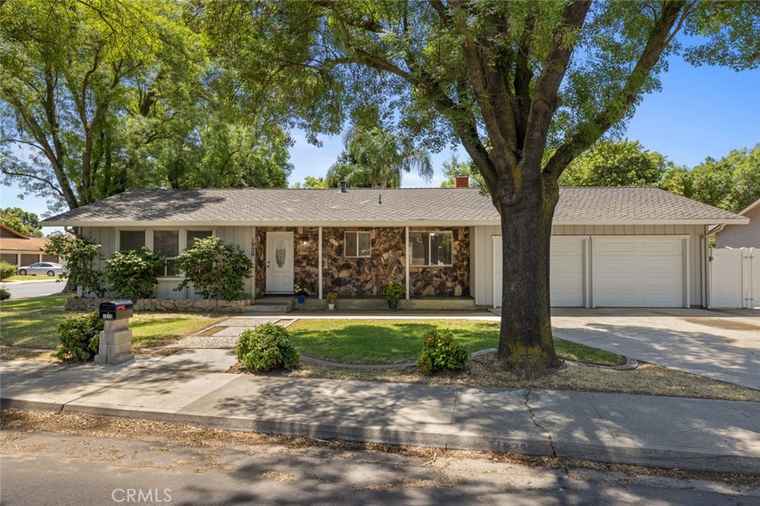 Photo of 1920 E Orangeburg Ave Modesto, CA 95355