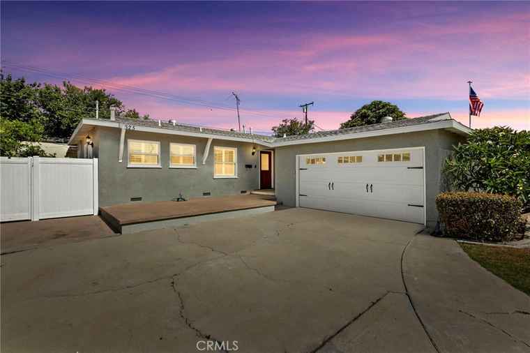 Photo of 325 Sunrise St Placentia, CA 92870