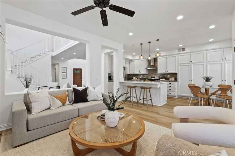 Photo of 35 Blazewood Lake Forest, CA 92610