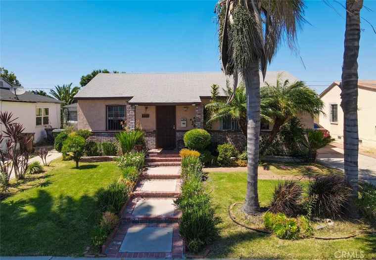 Photo of 2225 W 153rd St Compton, CA 90220