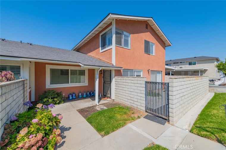 Photo of 1339 Parkside Dr West Covina, CA 91792