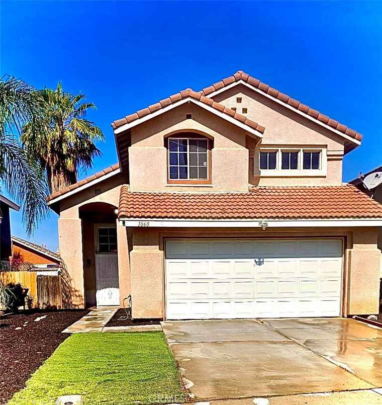Photo of 1060 Wilson Ave Perris, CA 92571