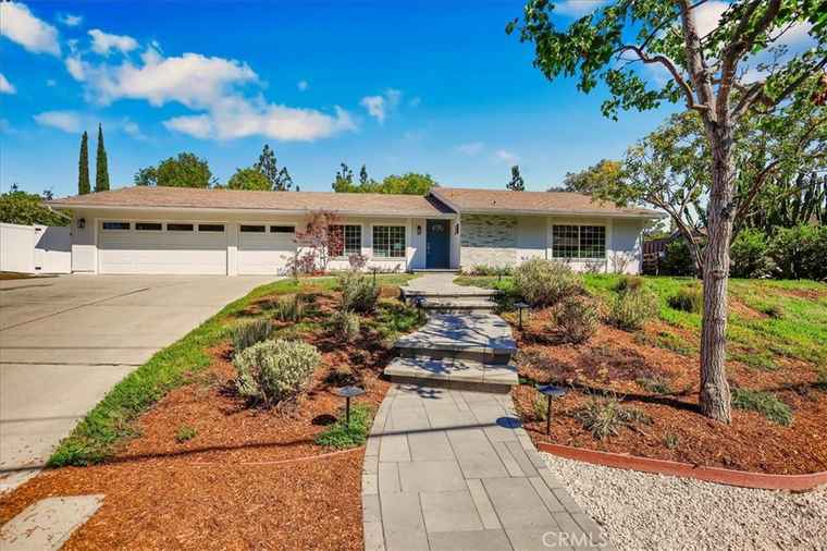 Photo of 124 Marion Blvd Fullerton, CA 92835
