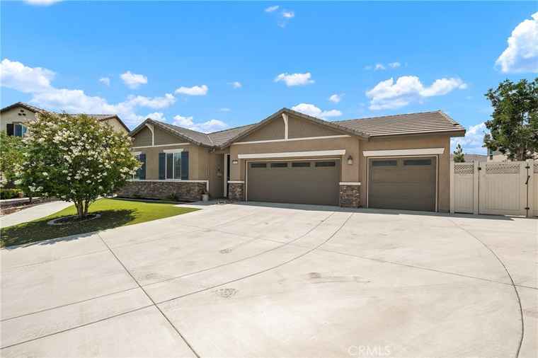 Photo of 11484 Corte Cuyama Jurupa Valley, CA 91752