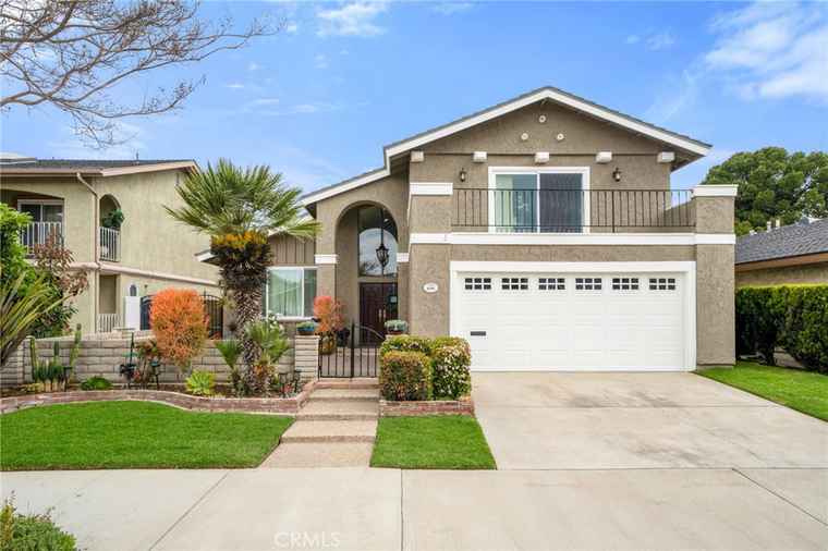 Photo of 6381 Cantiles Ave Cypress, CA 90630