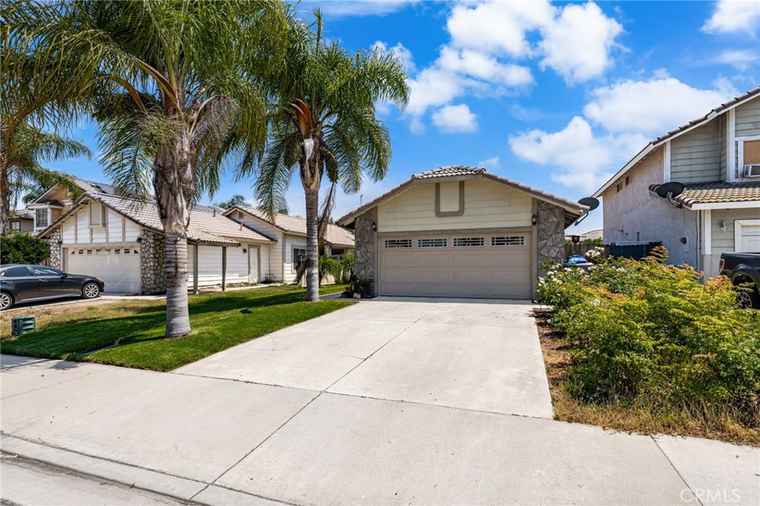 Photo of 24141 Stonebridge Ct Moreno Valley, CA 92551