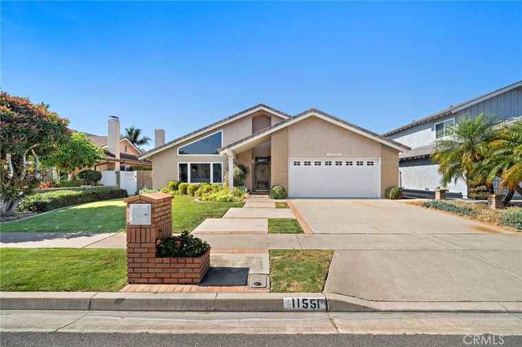 Photo of 11551 Gladstone Cir Fountain Valley, CA 92708