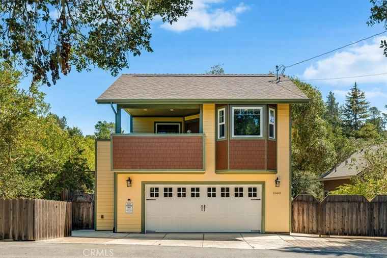Photo of 1560 Emerson Rd Cambria, CA 93428